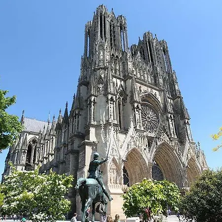 شقة Appart Proche Centre Gare Cathedrale 72m *